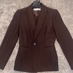 Tahari Arthur Levine Brown Suit Size 2P